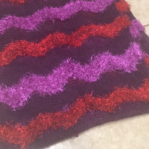 Made Of Me Purple Wave Women Scarf - Picture 3 of 4